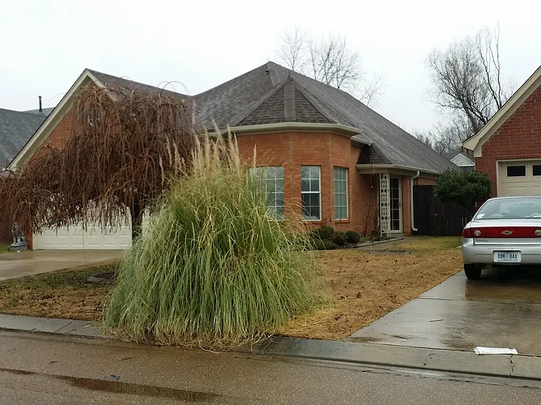 5884 Alexandria Ln — Photo 12