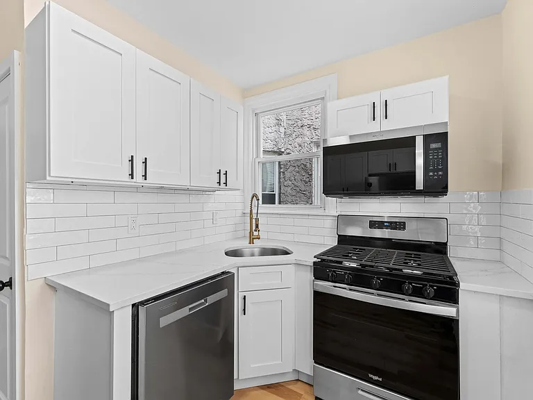1901A W 72nd Ave — Photo 11