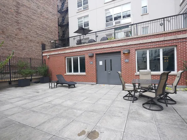 4469 Broadway image 11 of 12