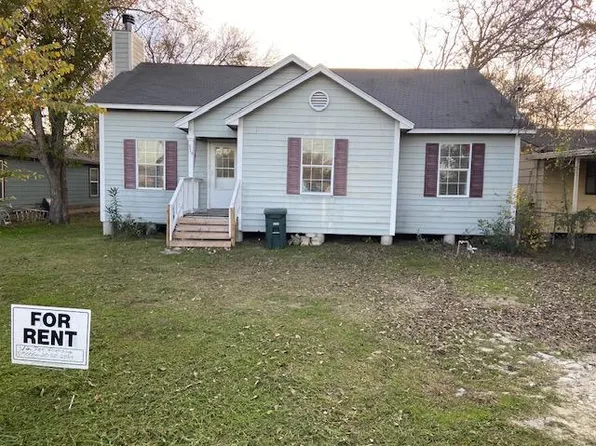 319 Avenue C, Somerville, TX 77879