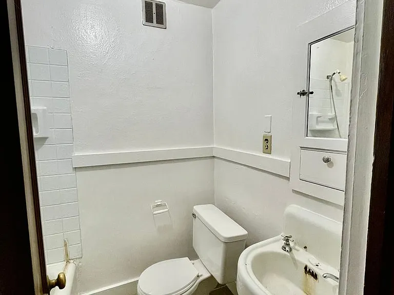 1312 Mill St — Photo 24