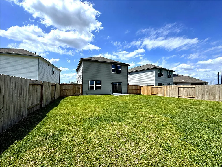 8431 Vacek Crossing Way — Photo 45