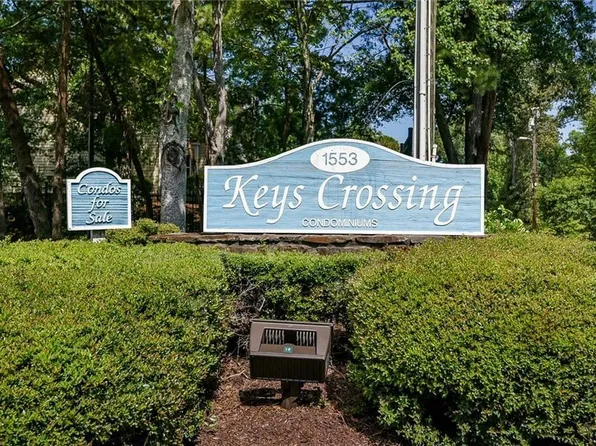 1452 Keys Crossing Dr, Atlanta, GA 30319