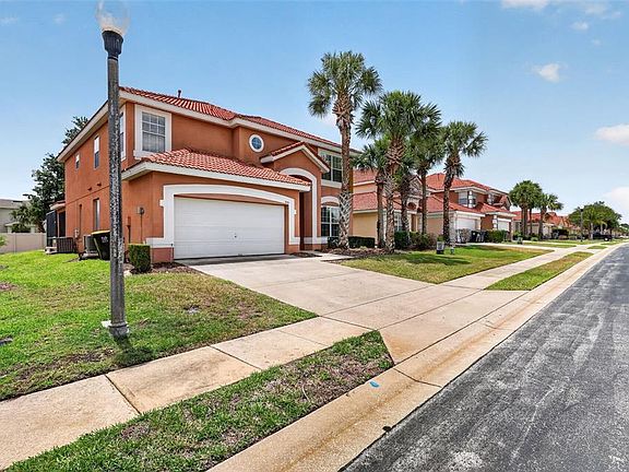 2nd image of 928 SOLANA CIRCLE