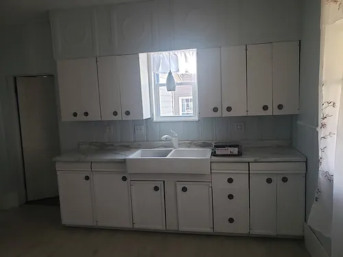 402 Institute St Photo 1