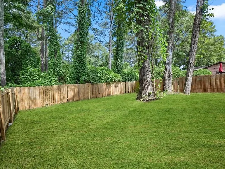 6355 Ascot Ln — Photo 27