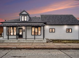 2061 Lajoie St, Alfred And Plantagenet, ON K0B 1J0