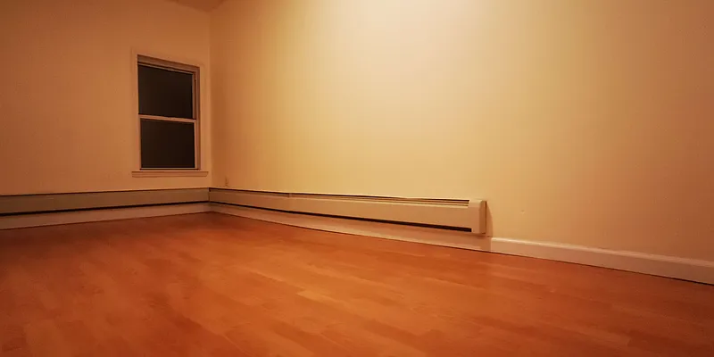 Rented by Winzone Realty Inc | media 28