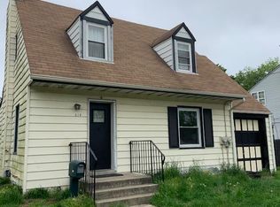 614 Veterans Hwy, Bristol, PA 19007