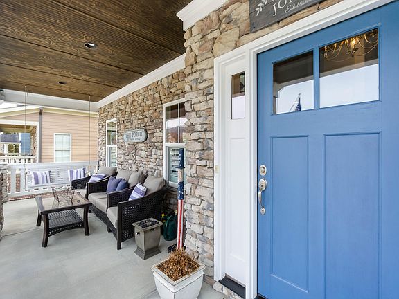 3rd image of 9582 Rookwood Cir