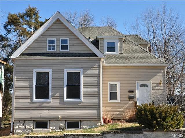 1st image of 323 Horn Ave