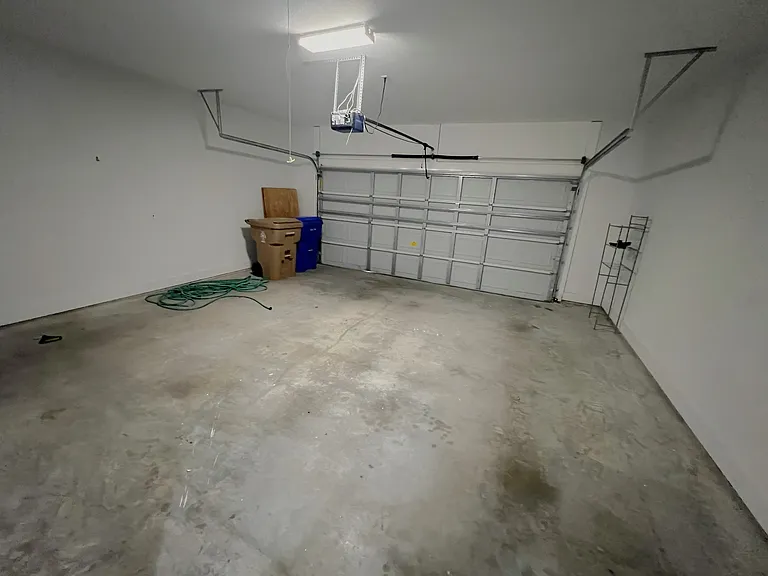 Full 2 car garage