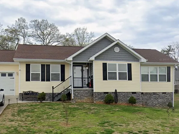 303 Foothills Dr, Dayton, TN 37321