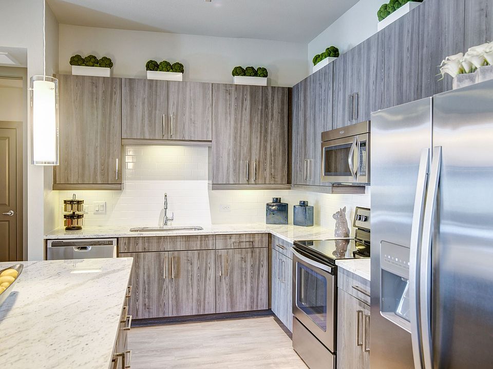 1st image of 23550 Northgate Crossing Blvd #463