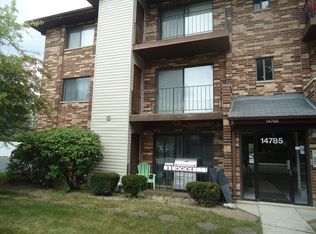 14785 Lakeview Dr APT 201, Orland Park, IL 60462