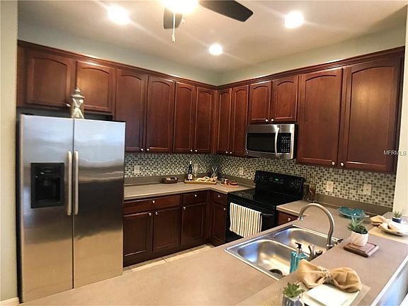 2nd image of 10753 Garden Lily Dr #25C