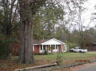 2911 Robert St, Tuskegee Institute, AL 36088