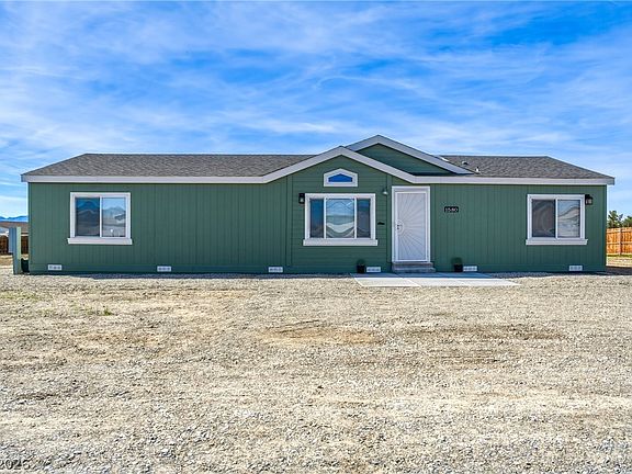 3rd image of 1580 N Blagg Rd