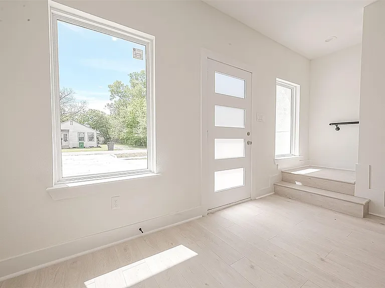 4135 Mallow St #A — Photo 2