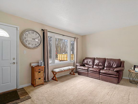 3rd image of 223 Culp Dr