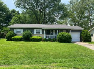 1317 S Estate Ave, Springfield, MO 65804