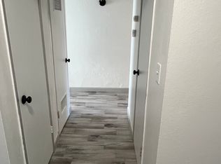 533 W Santa Ana Ave, Clovis, CA 93612