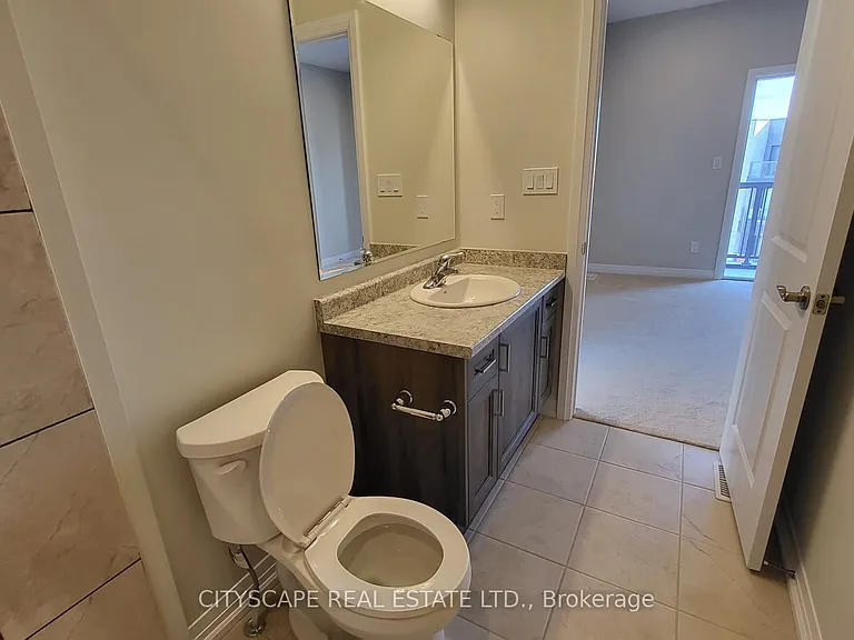 261 Woodbine Ave #C053 — Photo 31