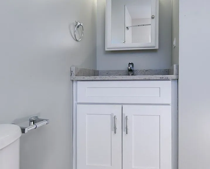 465 Oak St #1 — Photo 5