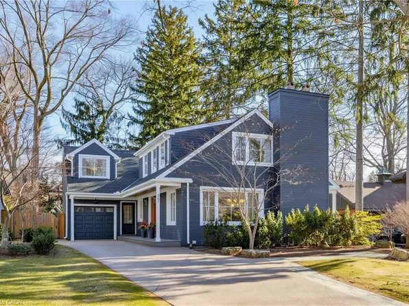 297 Watson Ave, Oakville, ON L6J 3V3