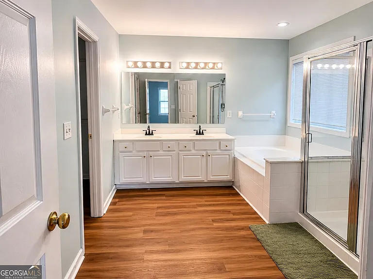 3985 Shallowford Gre Ct — Photo 25