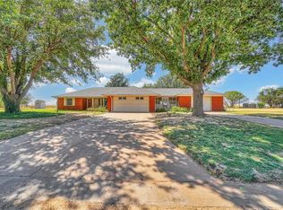 20425 E County Road 1567, Altus, OK 73521