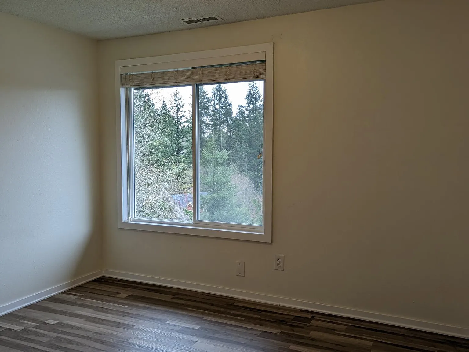 2 bed, 1175 sqft, $2,500 — Photo 4