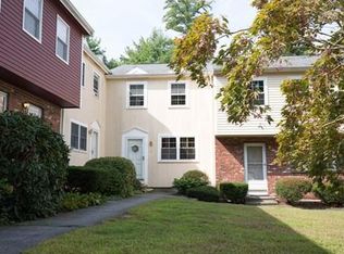 535 Haverhill St APT 5, Rowley, MA 01969