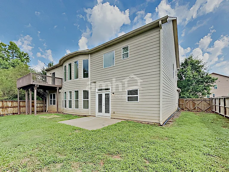 228 Oakland Way — Photo 27