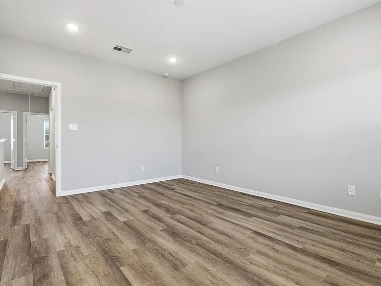 9906 Clark Canyon Ln — Photo 15