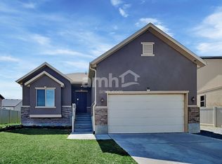 31 W Clear Water Dr, Tooele, UT 84074