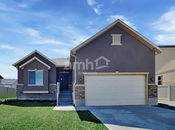31 W Clear Water Dr, Tooele, UT 84074