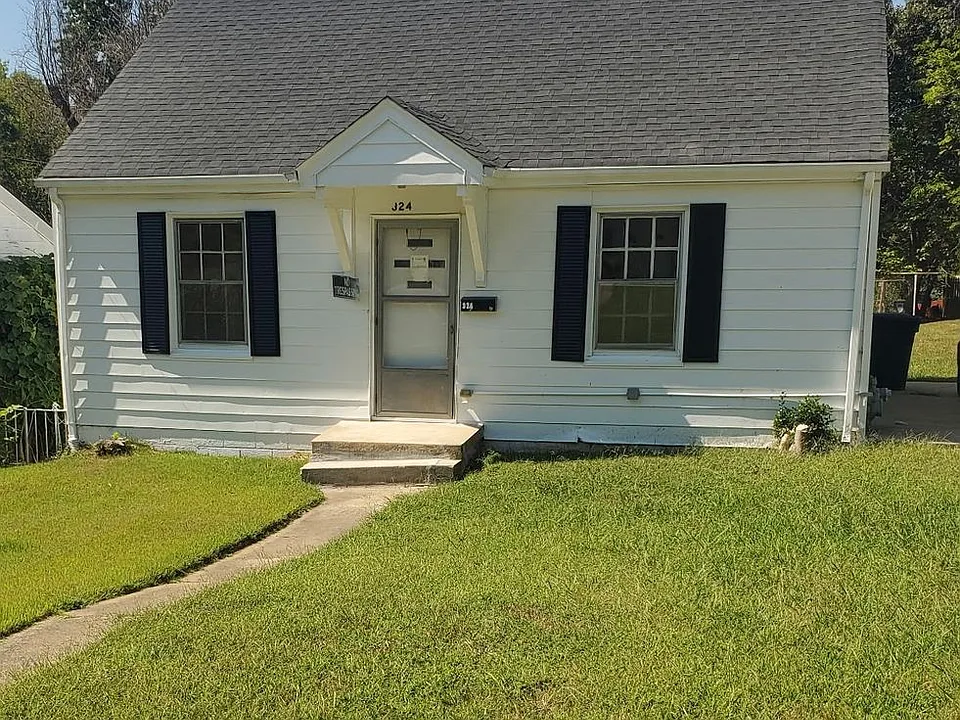 324 Arlington Pl