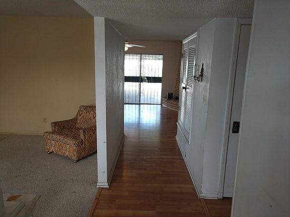 4th image of 1408 Monte Negro Dr