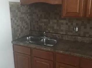 8142 S Saginaw Ave #3, Chicago, IL 60617