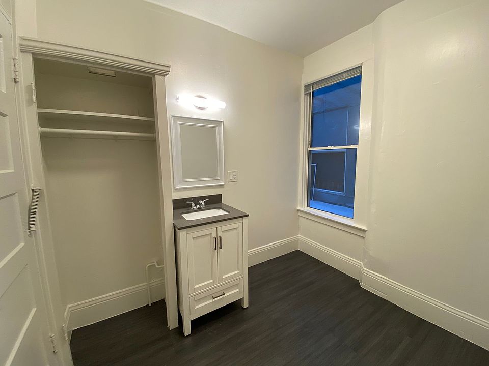 1st image of 668 Clay St Unit 34