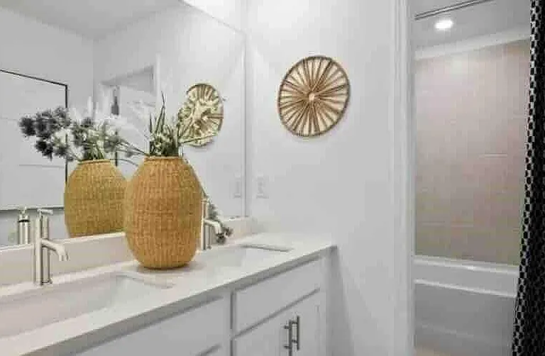 372 Dragon Dr — Photo 9