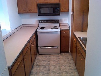 2nd image of 2400 Dewes St APT H2