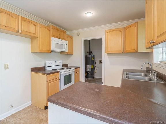 5th image of 4916 Okeefe St