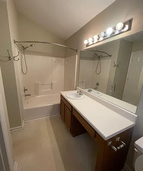 4028 Iron Horse Rd — Photo 9