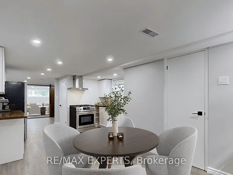 192 Dunbar Rd #BASEMENT — Photo 1