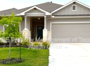 212 Greens Bayou Trl, Hutto, TX 78634