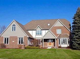 6912 Shadowcreek Dr, Maumee, OH 43537