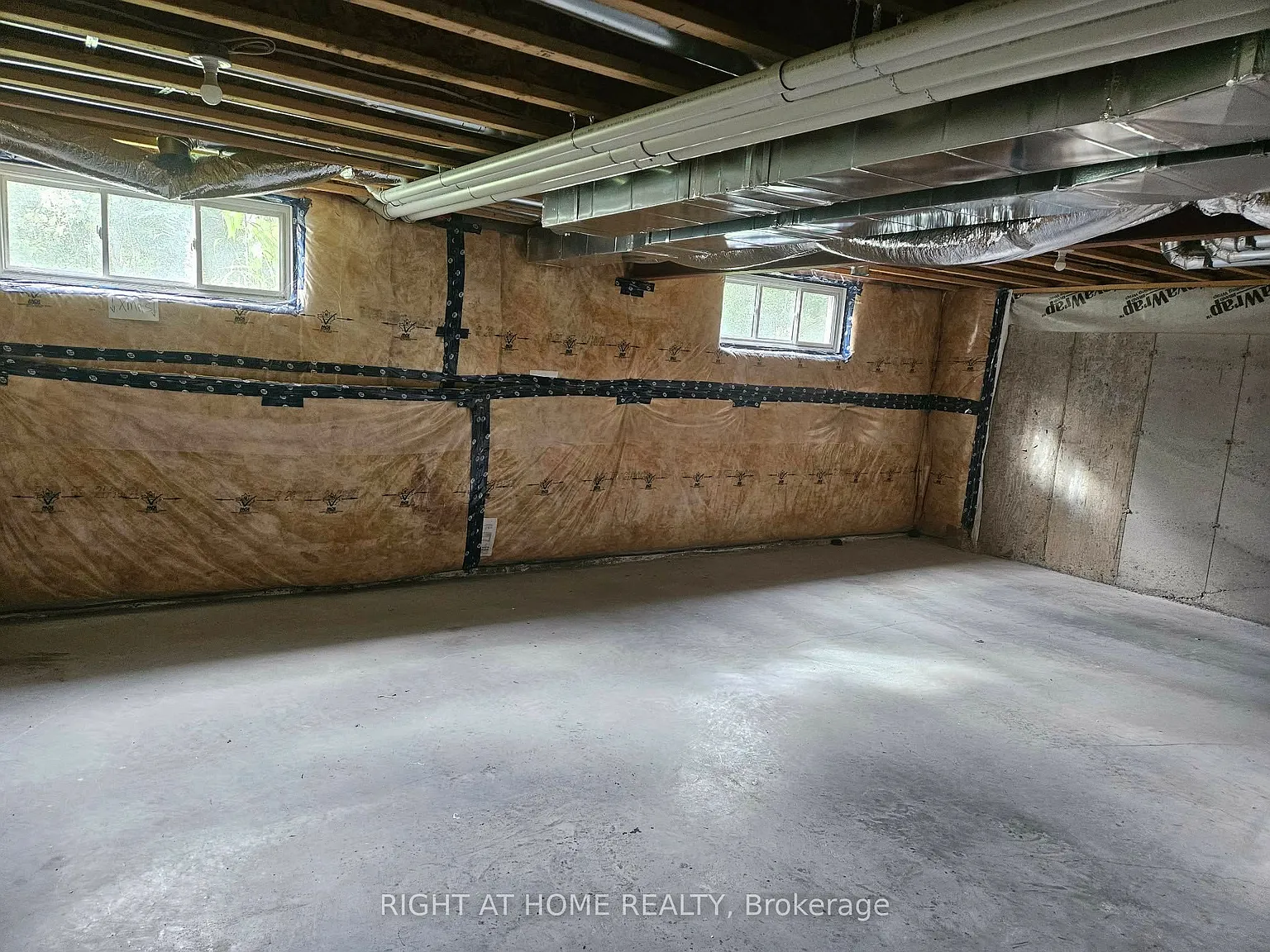 3 bed, $2,700 — Photo 4