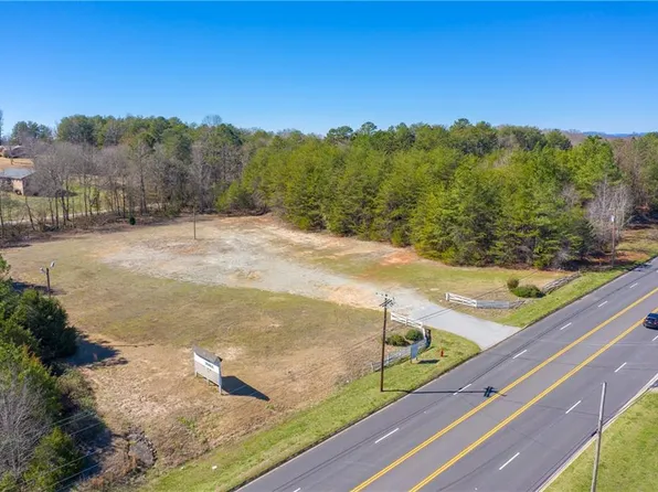 1641 Gentry Mem Hwy, Easley, SC 29640